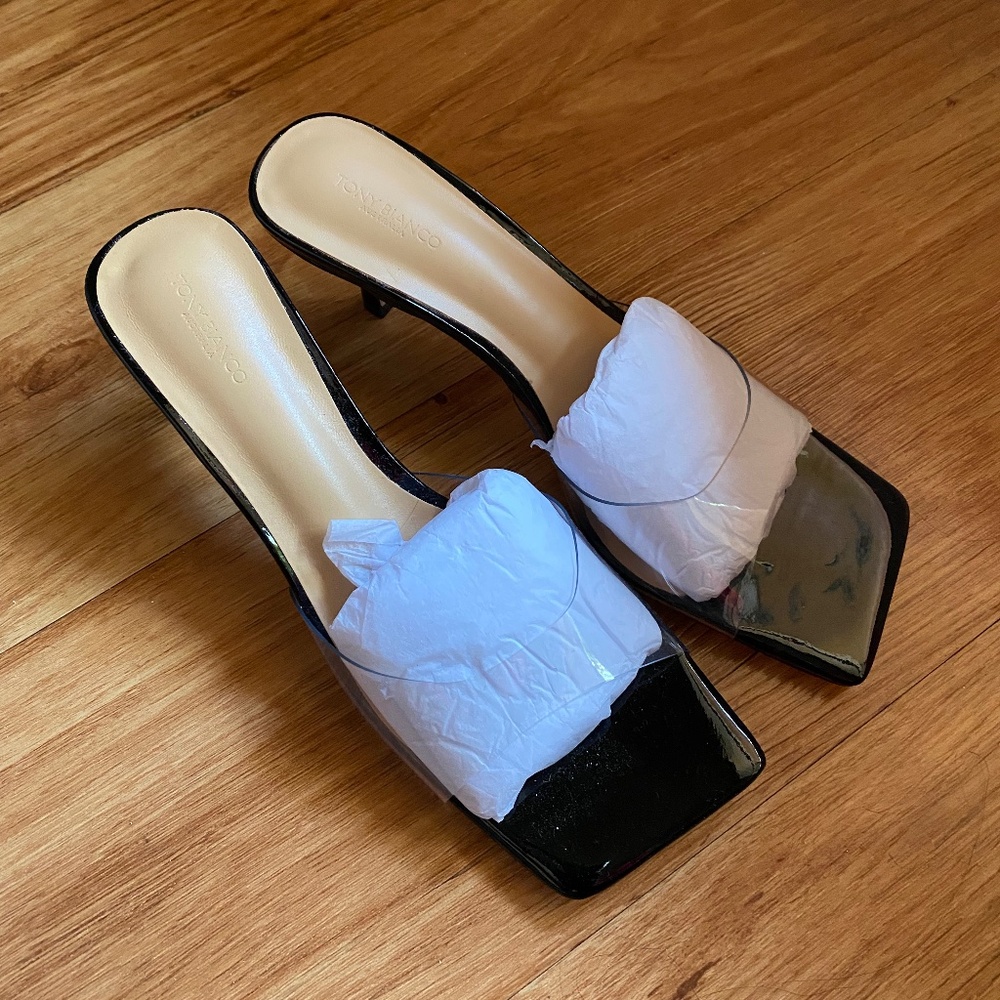 Alisha Sandal